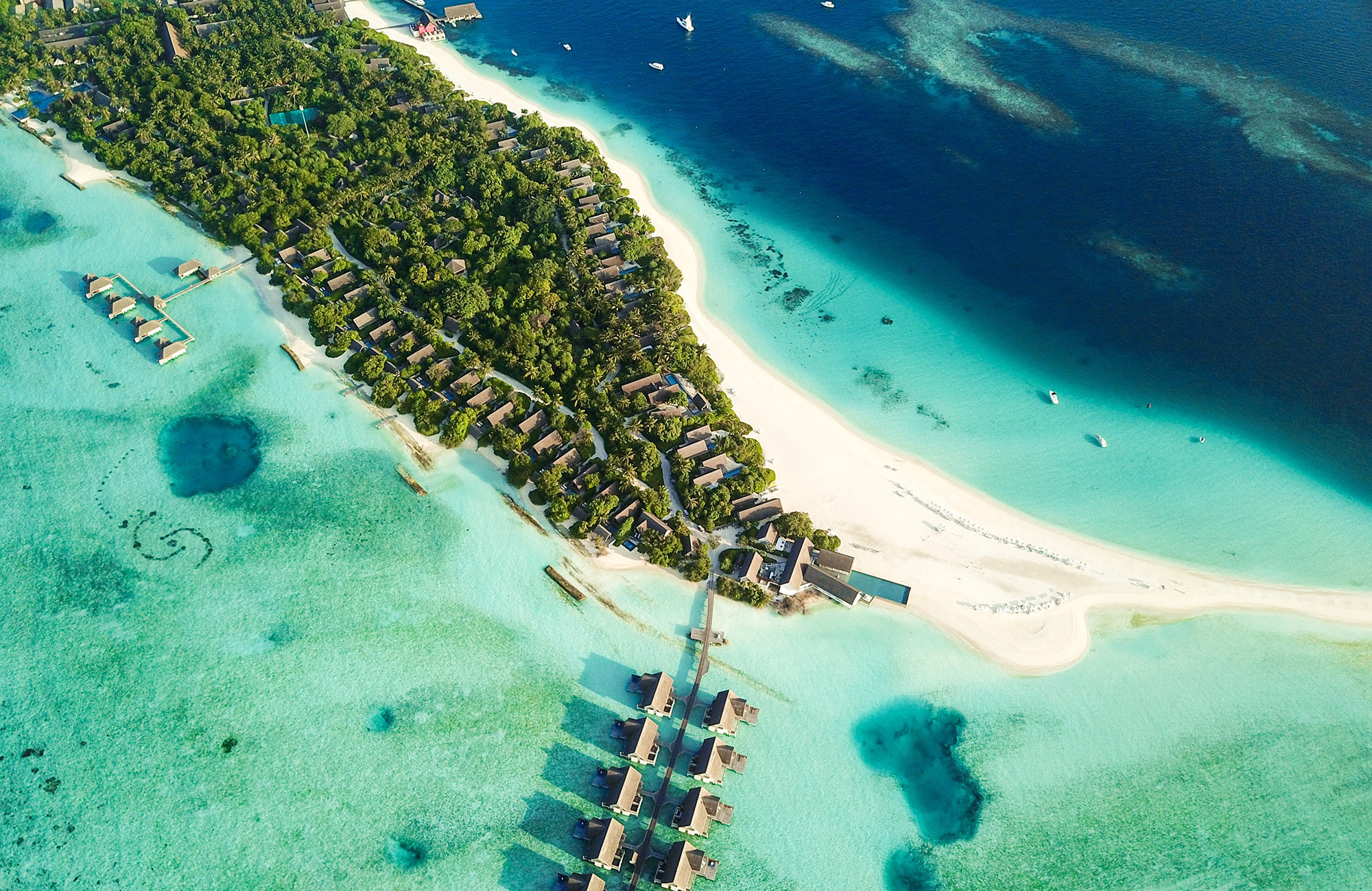 maldives-huts-in-the-water-cover