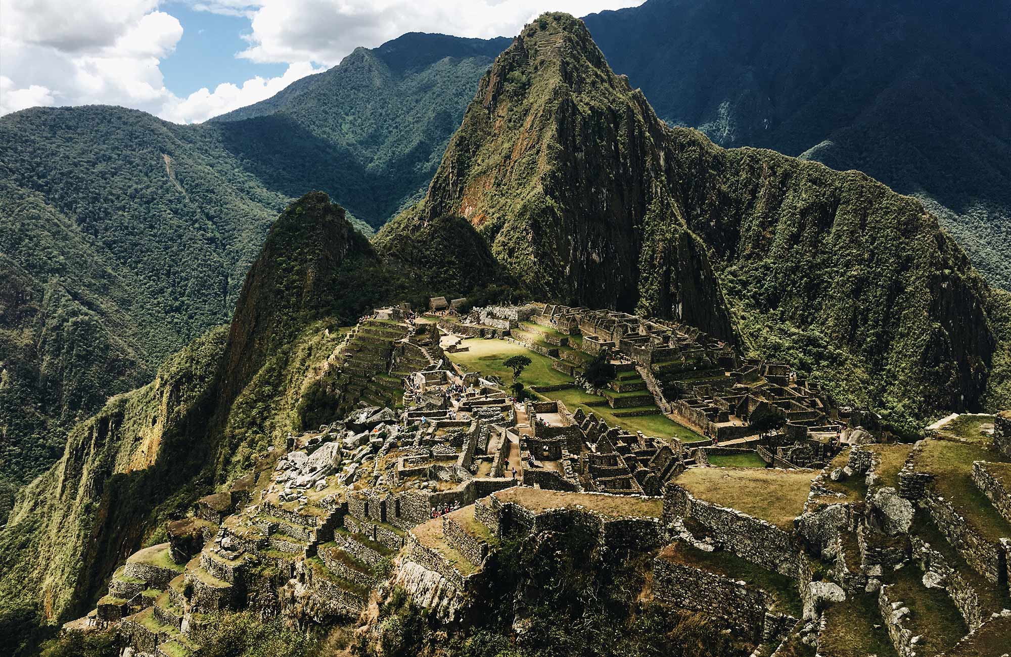 trekking-south-america-peru-machu-picchu-dark-tones-cover