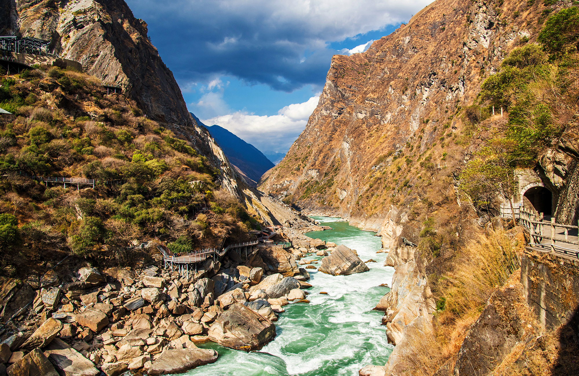 trekking-china-tiger-leaping-gorge-cover