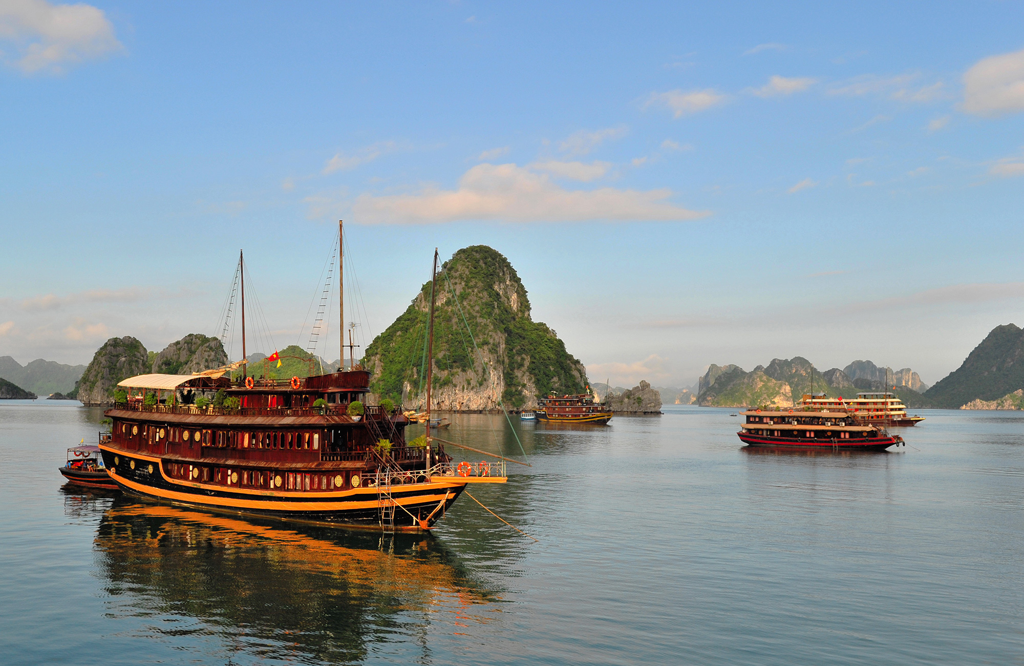 Sejlads i Vietnam | Sejlads i Halong Bay | KILROY