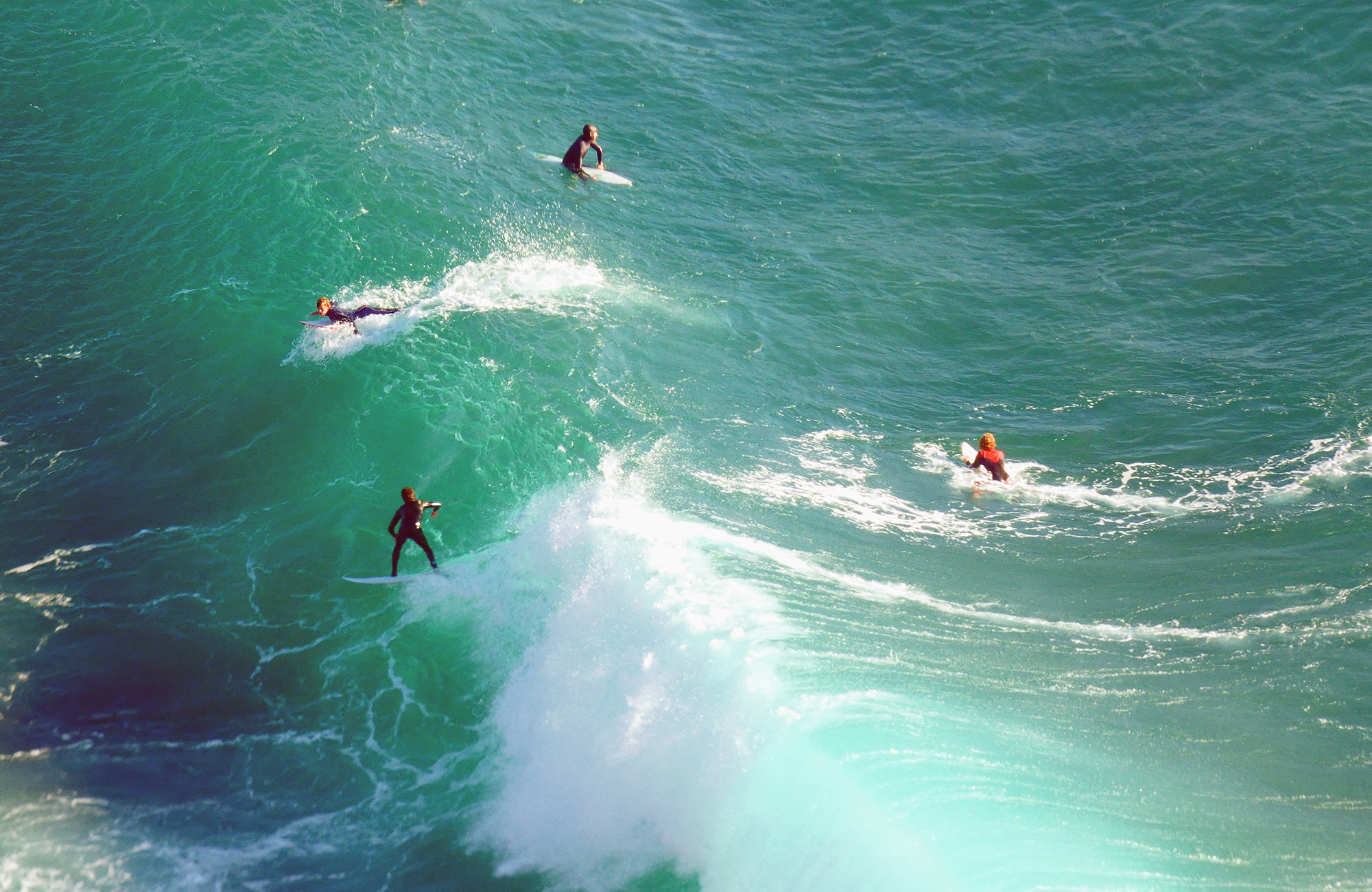 surf on the portuguese west coast