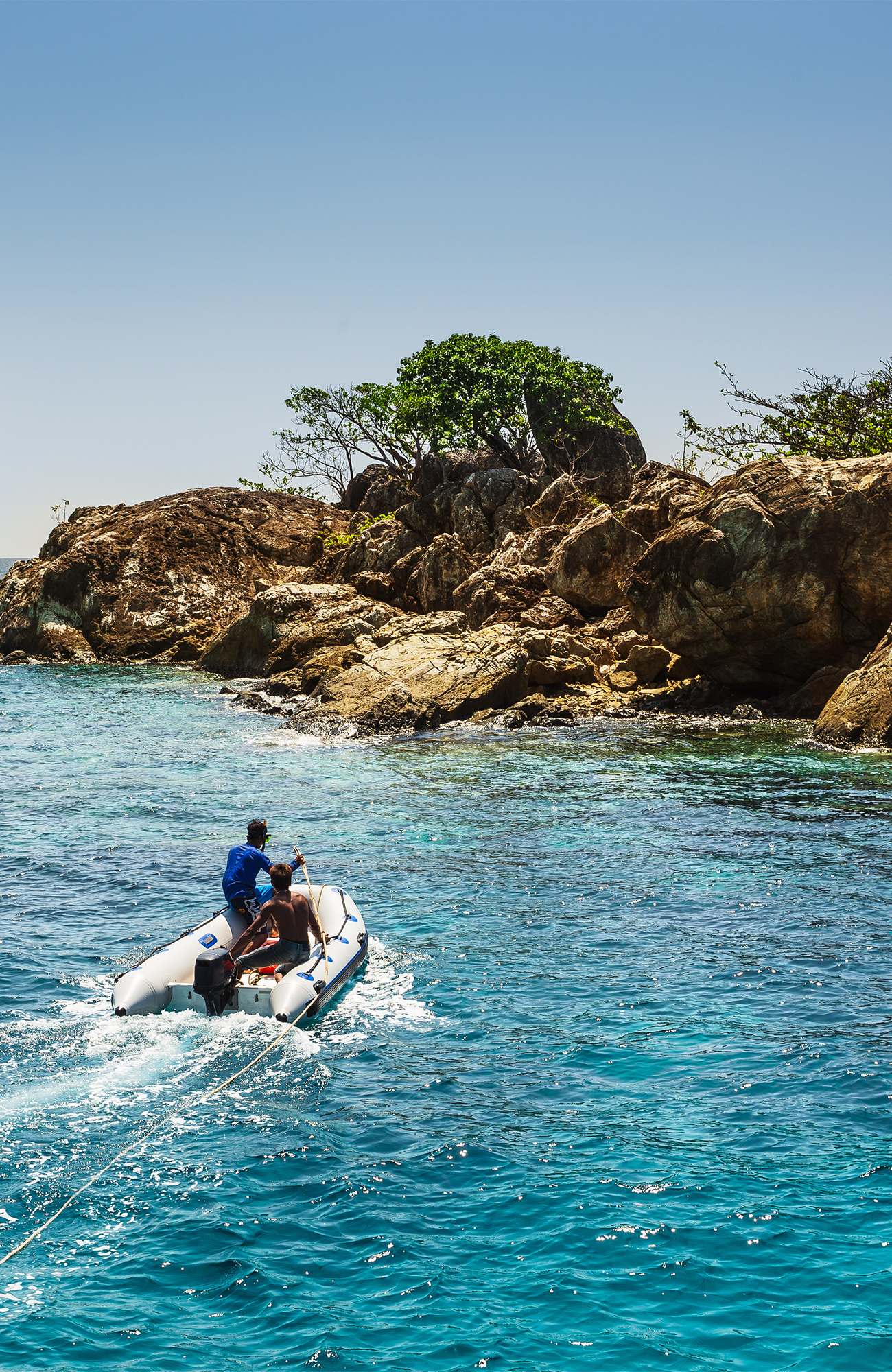 koh-chang-thailand-rubber-boat-rock-island-sidebar