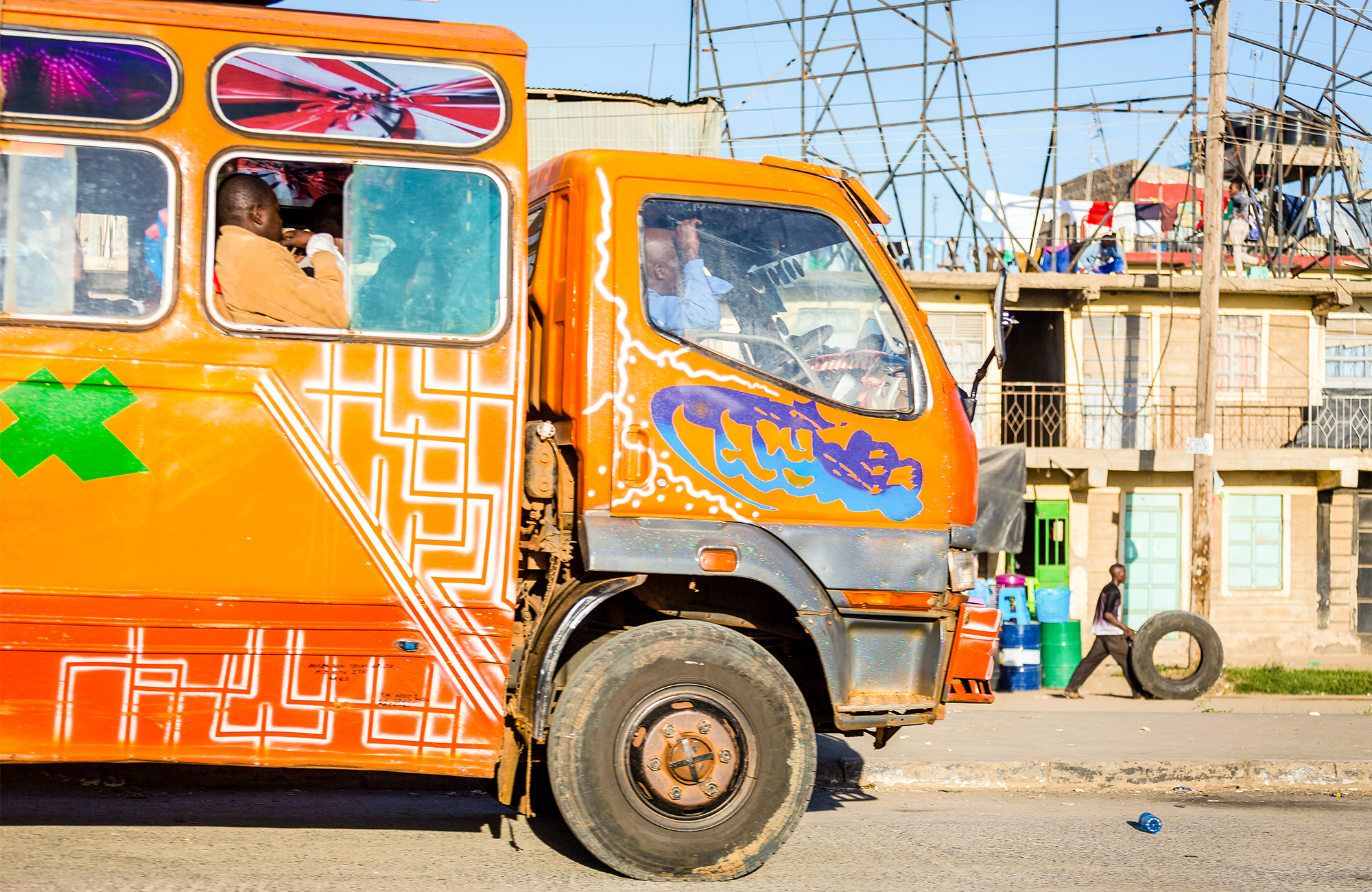 nairobi-kenya-city-bus-matatu-cover