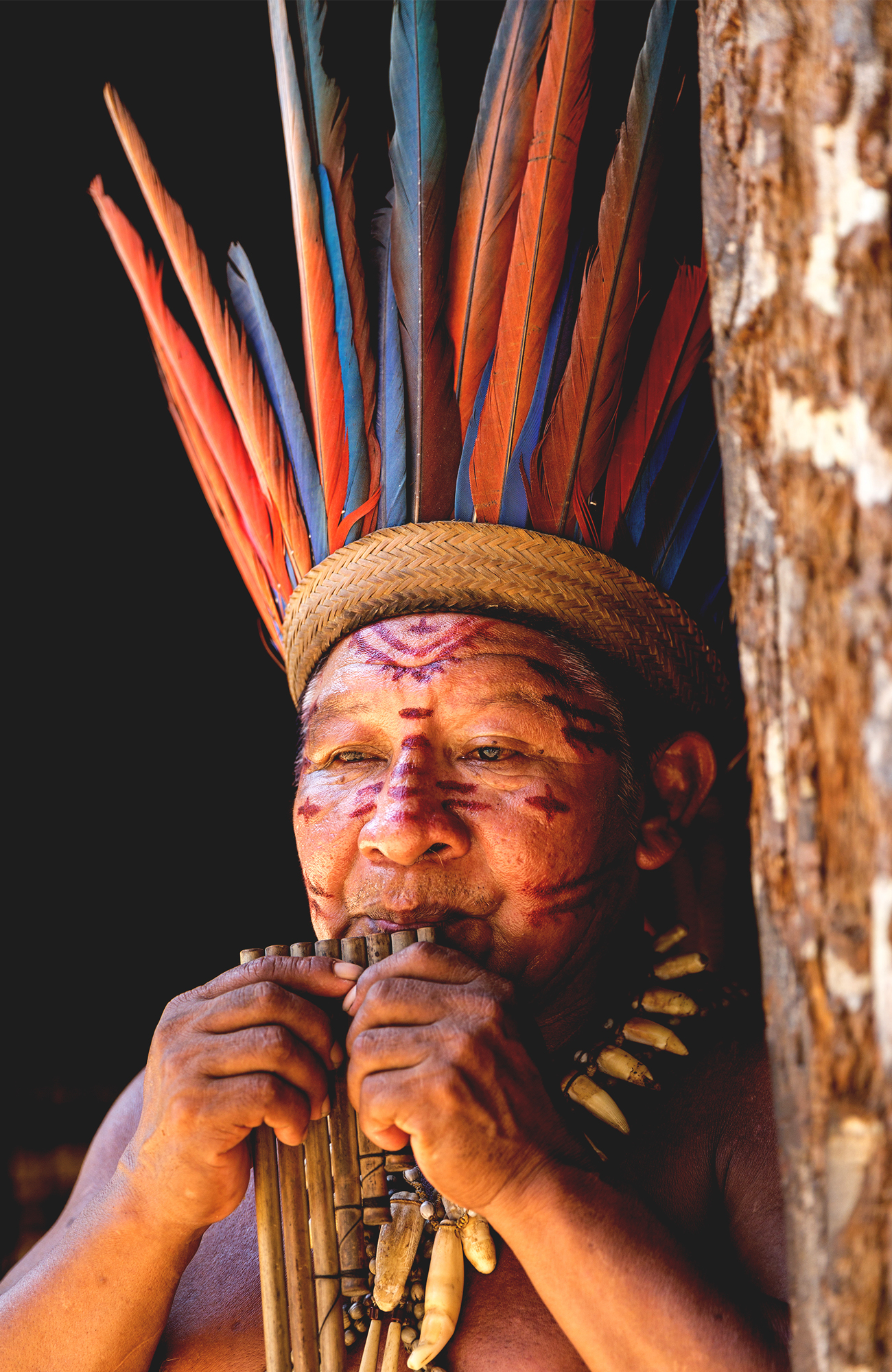 manaus-brazil-amazon-tribe-playing-sidebar