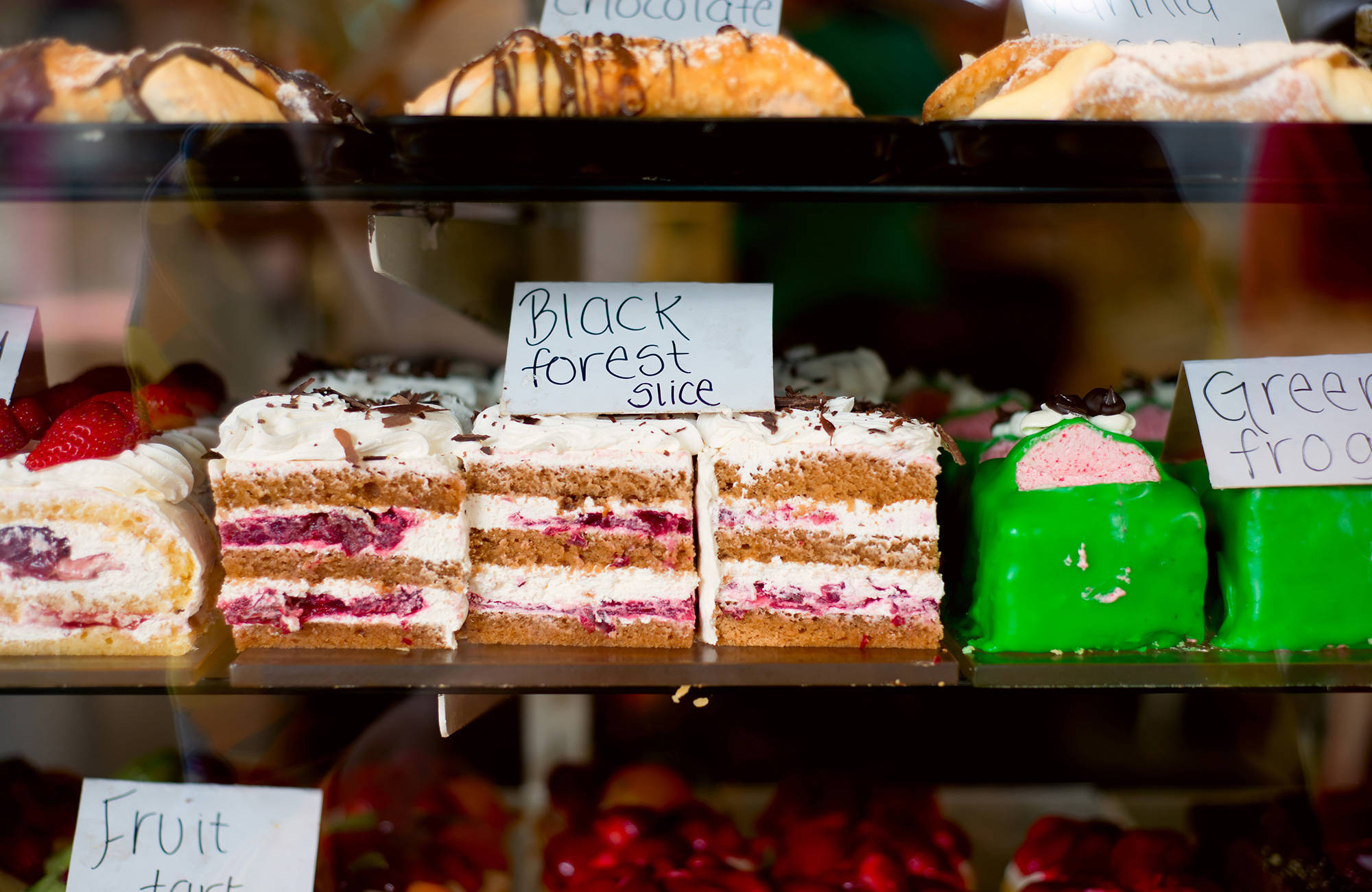 try the cakes in melbourne while studying at rmit university