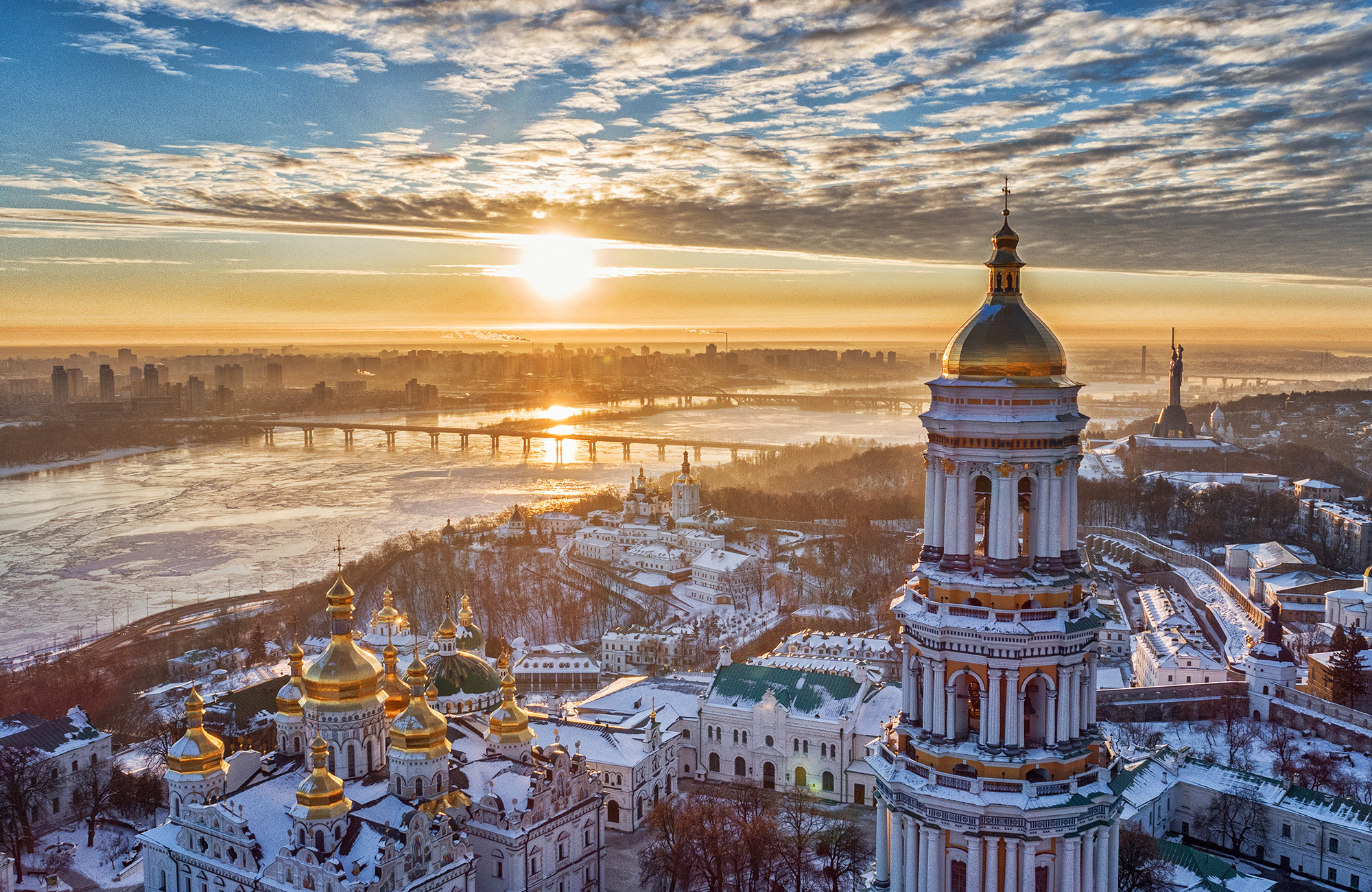 Study tours and group travel to Ukraine