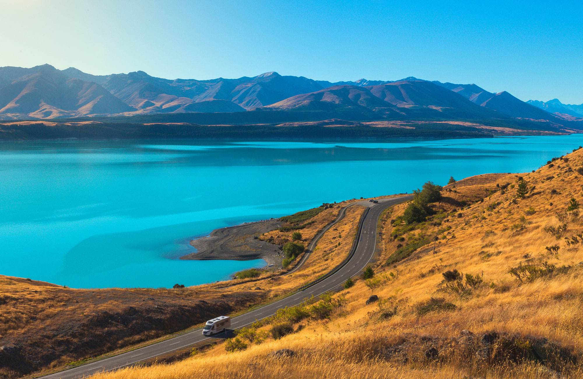 Rent the Maui Cascade campervan in New Zealand