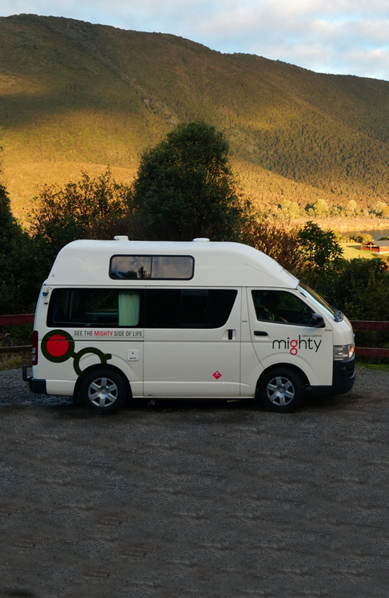 Rent a Highball campervan in Australia | KILROY