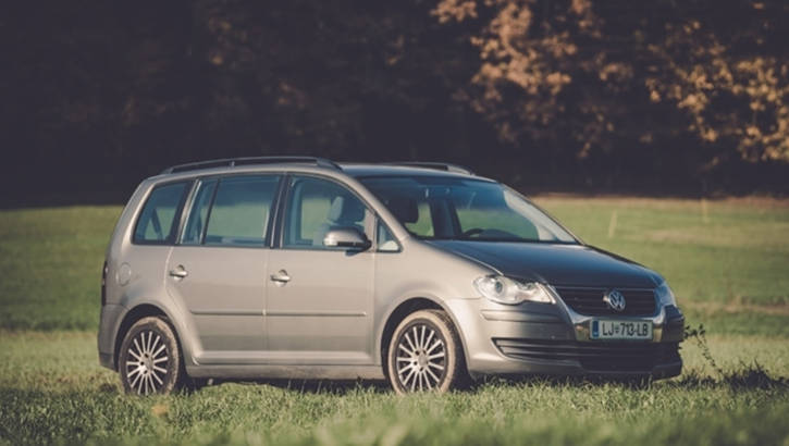 salami Spektakel Ass Rent a Volkswagen Touran campervan in the Balkans | KILROY