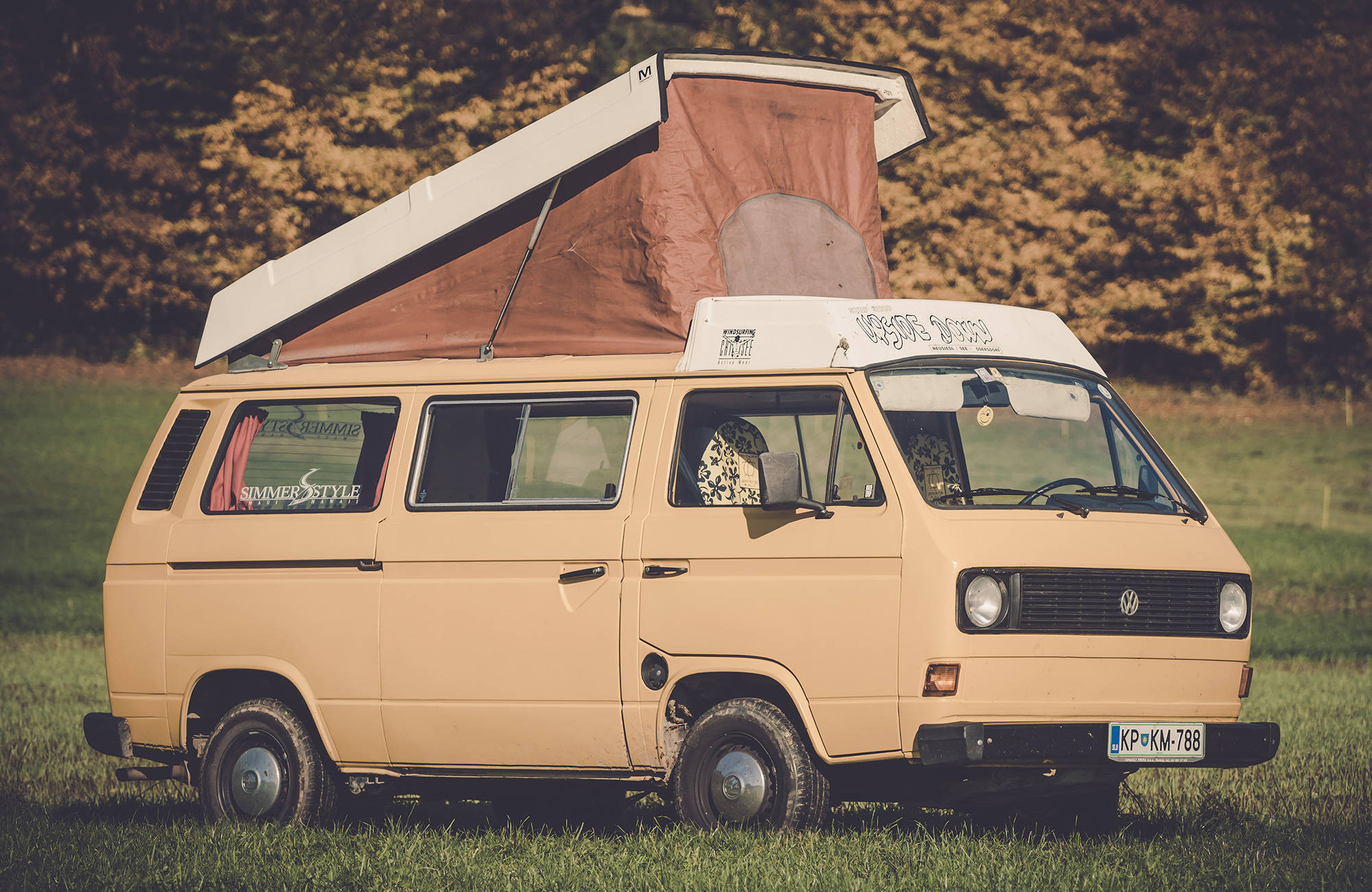 Rent a Volkswagen T3 campervan with popup KILROY