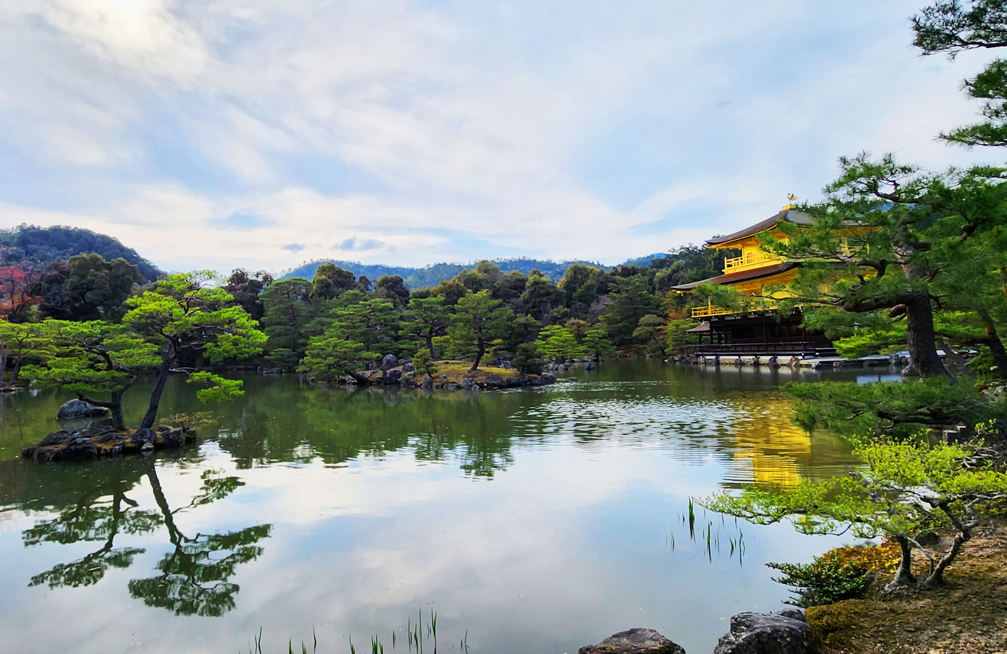 Kinkaku-Ji shrine and garden in Kyoto