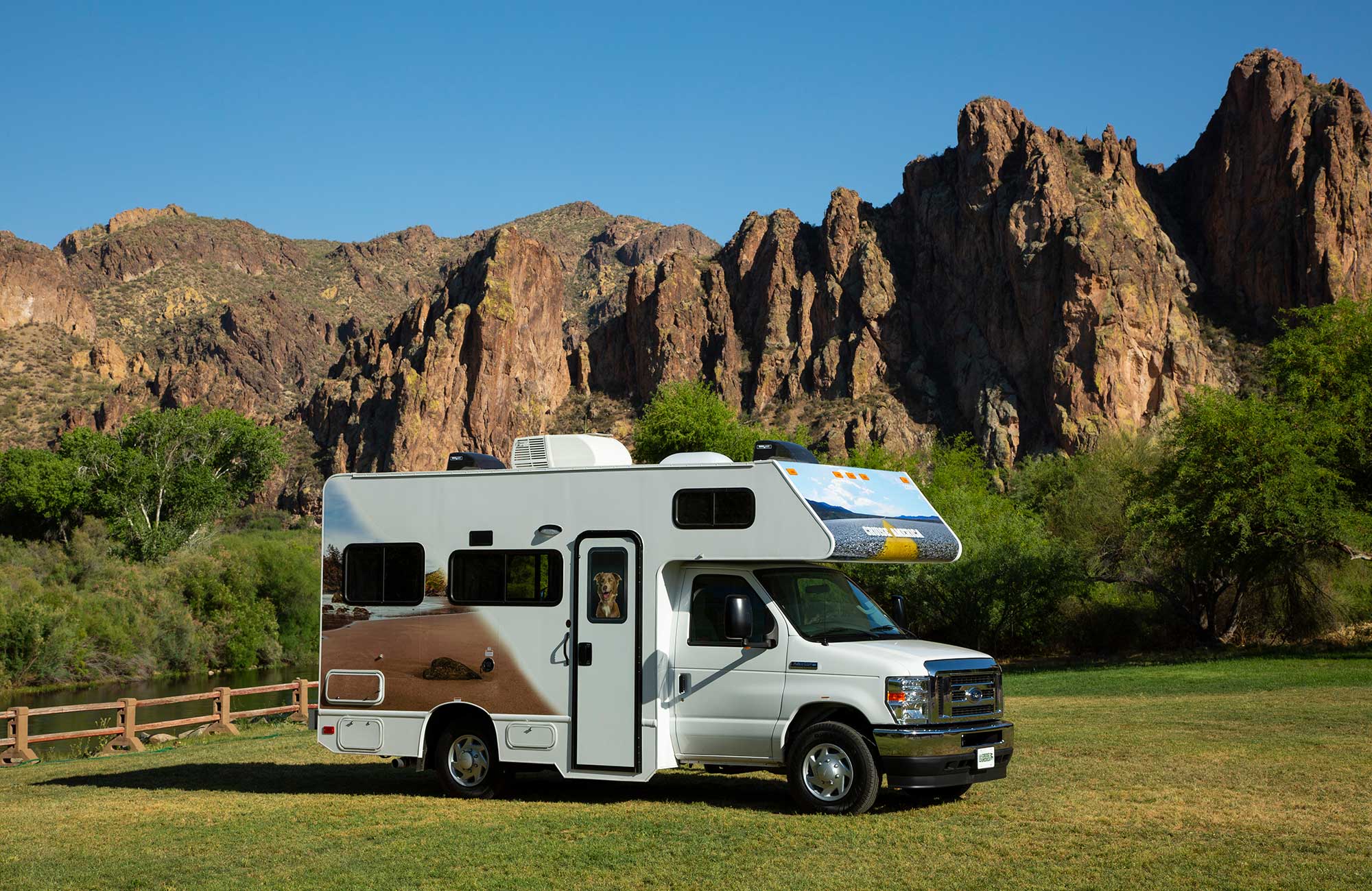 Cruise America C21 In The Nature